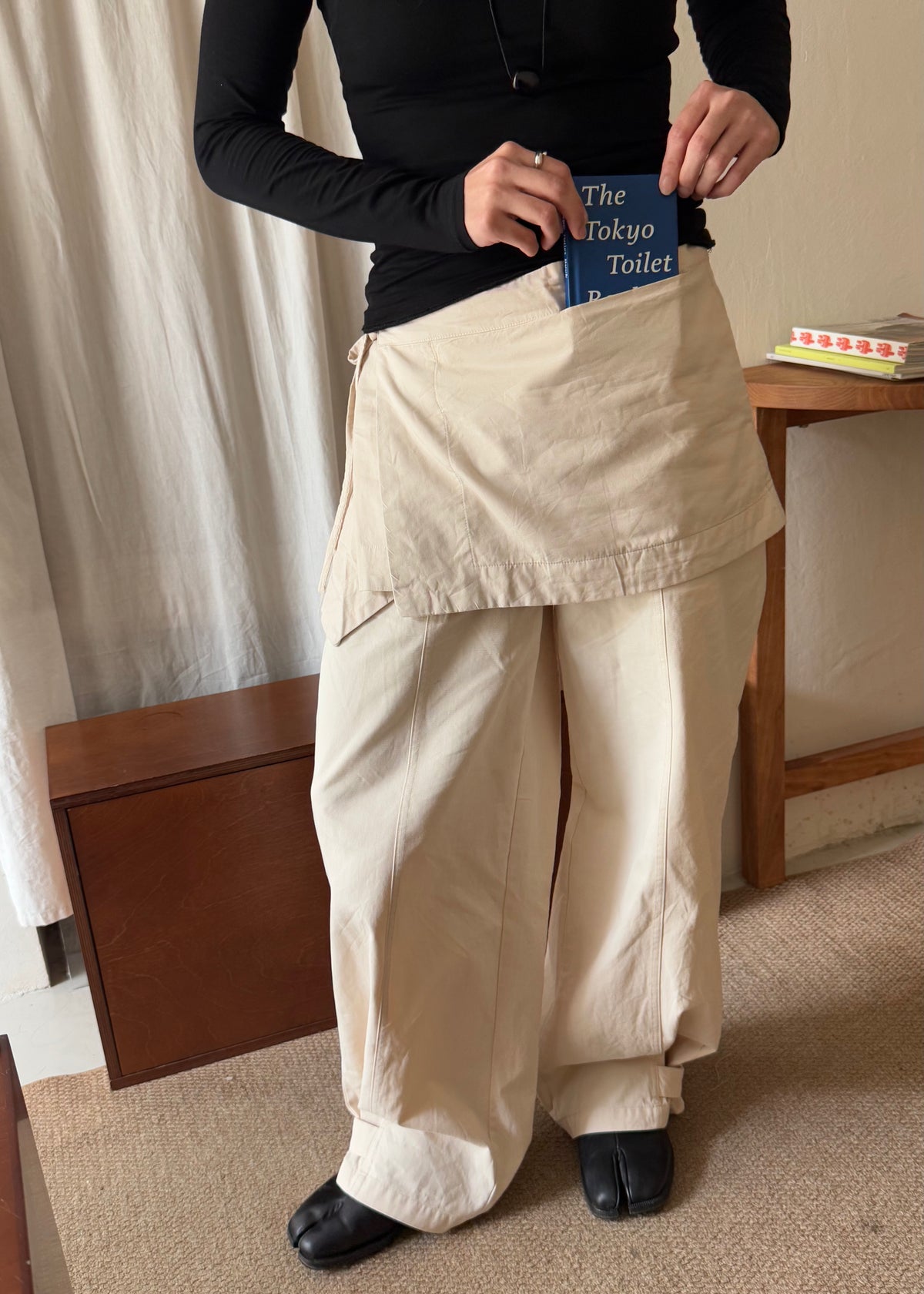 Relaxed Barrel Pants in Ecru